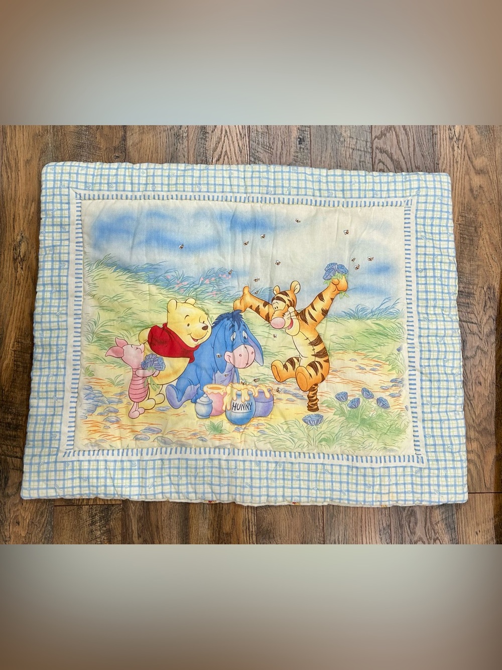 Vintage Disney Winnie the Pooh baby quilt comforter Tigger, Eeyore, Piglet 1990